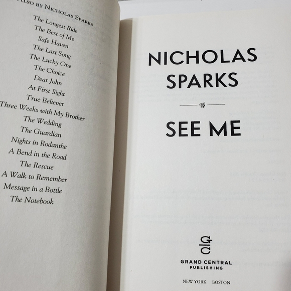 NWT Nicholas Sparks See Me Hardback book 📙📖 - Picture 8 of 8
